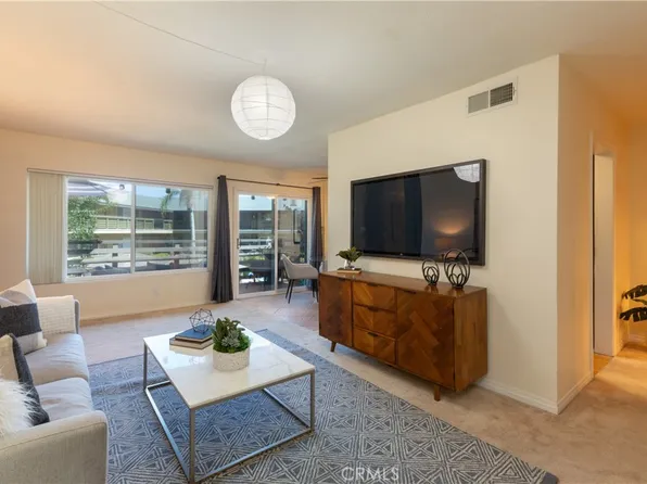 1480 W Lambert Rd Unit 302, La Habra, CA 90631