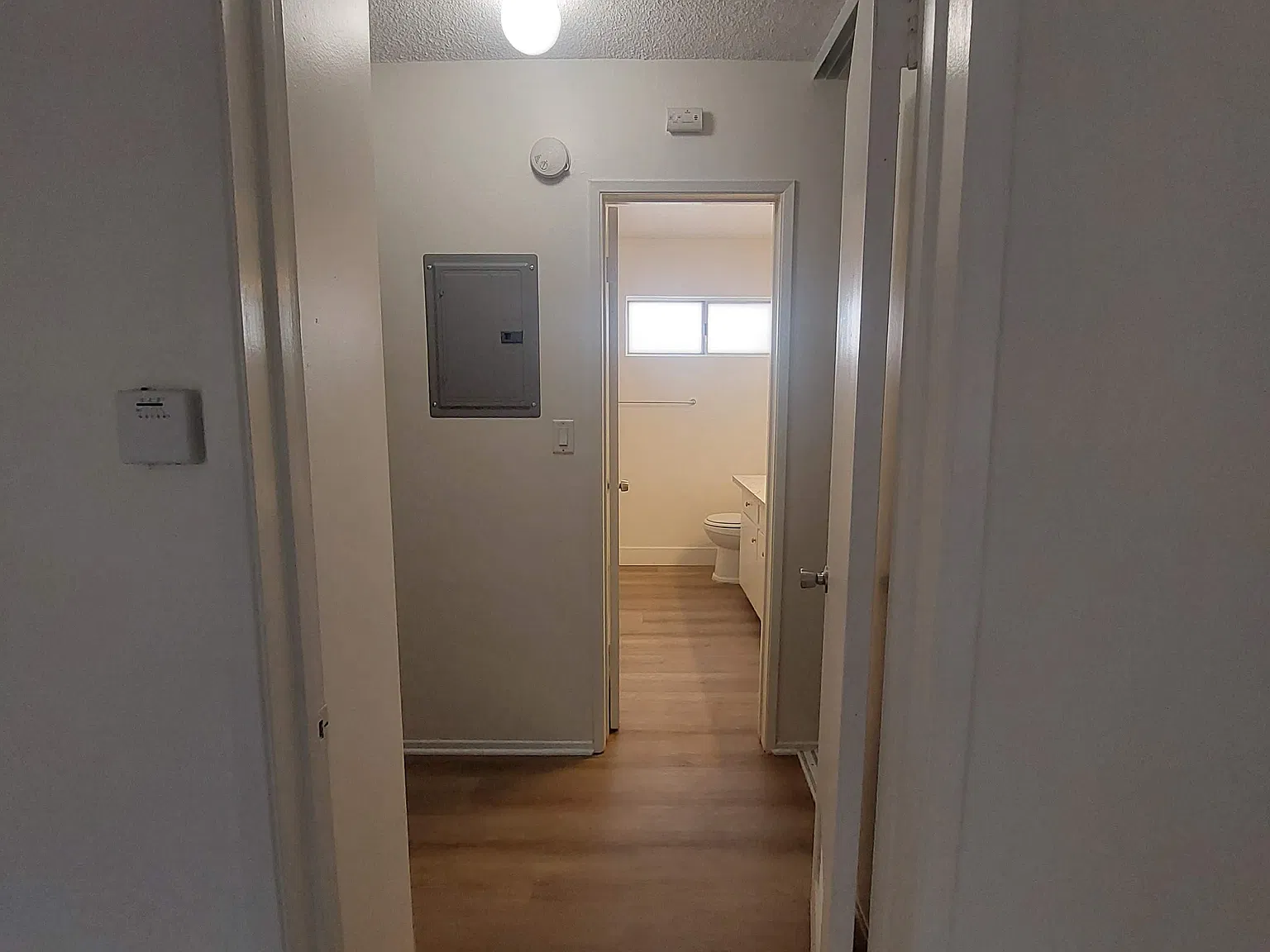 1 bed, 700 sqft, $2,000 — Photo 2
