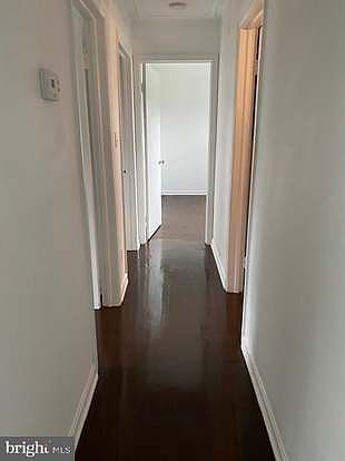 5th image of 8221 Greenwich Rd
