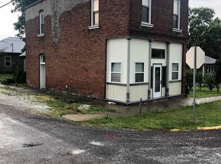 101 W Jefferson St, Camp Point, IL 62320