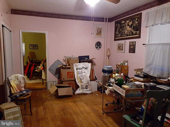 4th image of 415 Pembroke Ave
