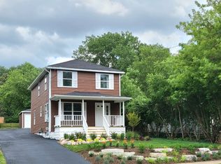 1638 Riverside Ave, St Charles, IL 60174