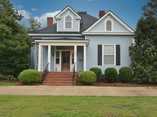 714 E Lee St, Dawson, GA 39842