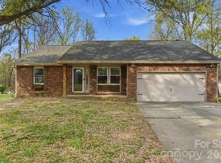 11407 Antebellum Dr, Charlotte, NC 28273