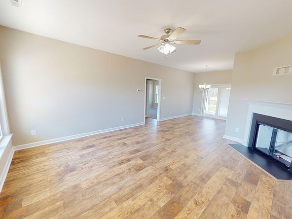 4th image of 105 Fynloch Chase Drive