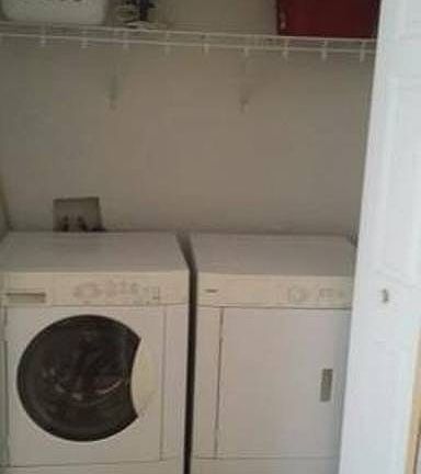 In-unit Washer/Dryer