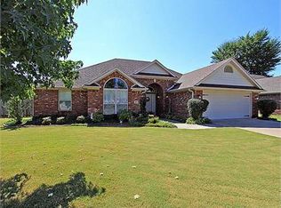 815 Buckhead Ave, Springdale, AR 72764