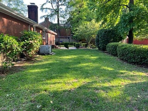 2nd image of 6855 Fordwick Dr