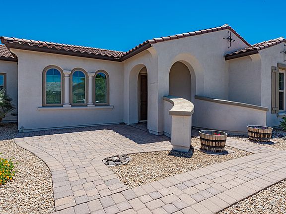 4th image of 1143 E Via Sicilia