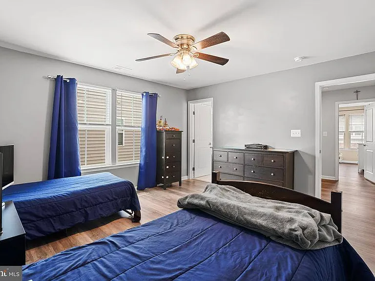 12405 Southington Dr — Photo 38