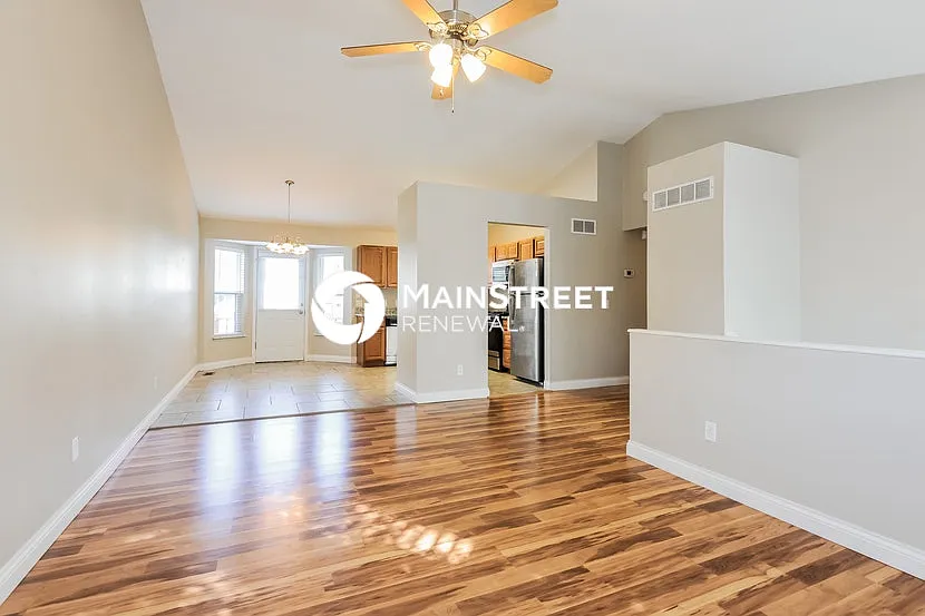 970 Sunset Farms Ct — Photo 4