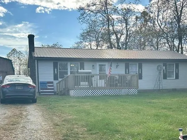 949 Wylie Rd, Seaman, OH 45679