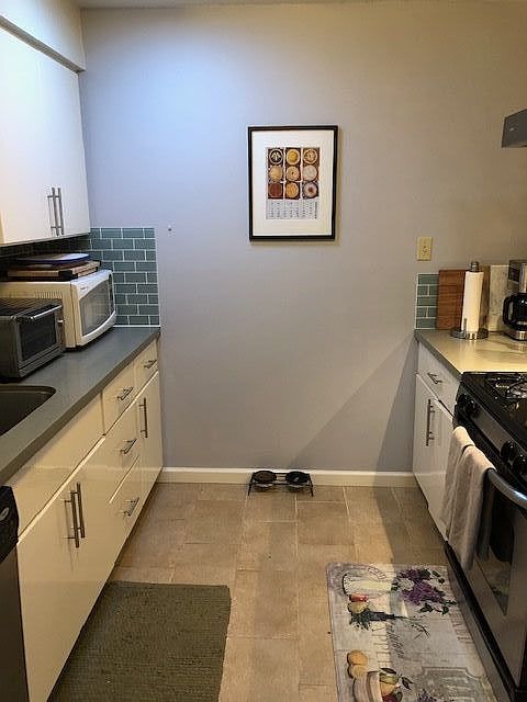 Quartz countertops and newer cabinets