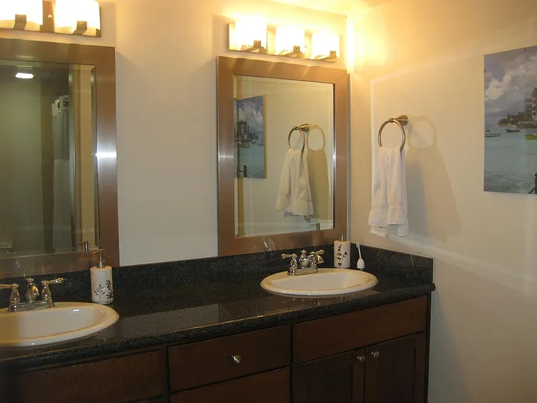 500 N St #1203 — Photo 6
