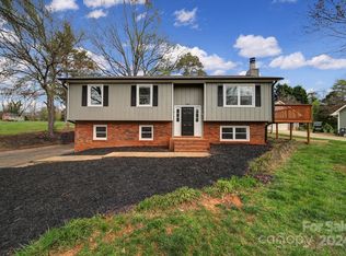 296 Wood Duck Loop, Mooresville, NC 28117