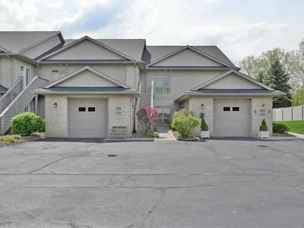 578 Lakeview Blvd, Lake Milton, OH 44429