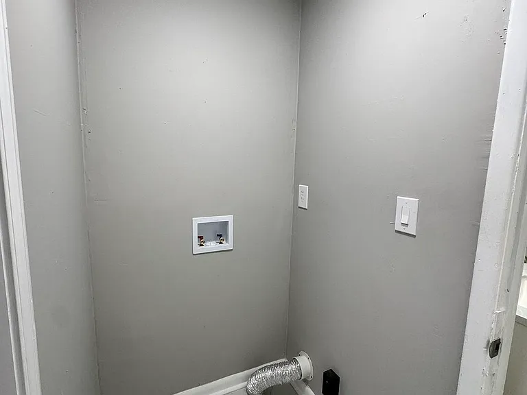 1508 Vancouver Dr — Photo 14