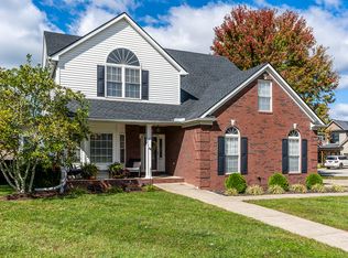 700 Flint Rdg, Versailles, KY 40383