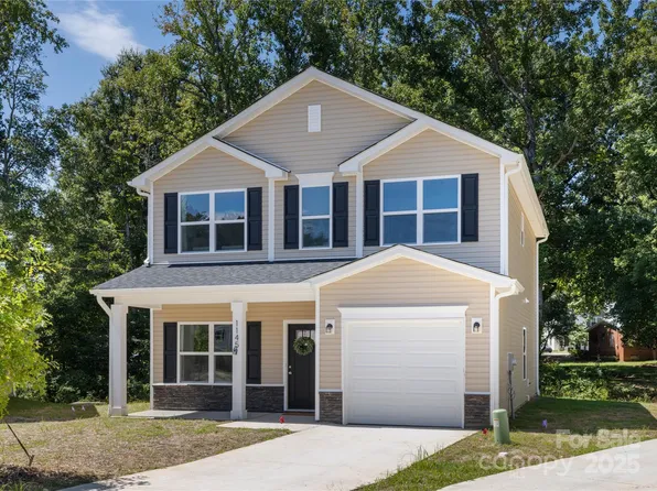 1145 Thayer Glen Ct, Charlotte, NC 28213