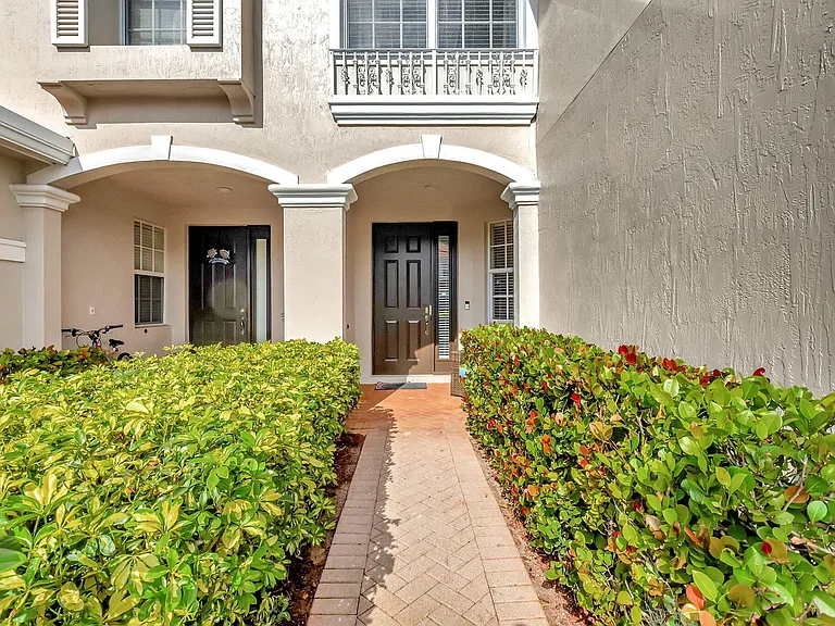 16089 Poppy Seed Cir #2007 — Photo 5