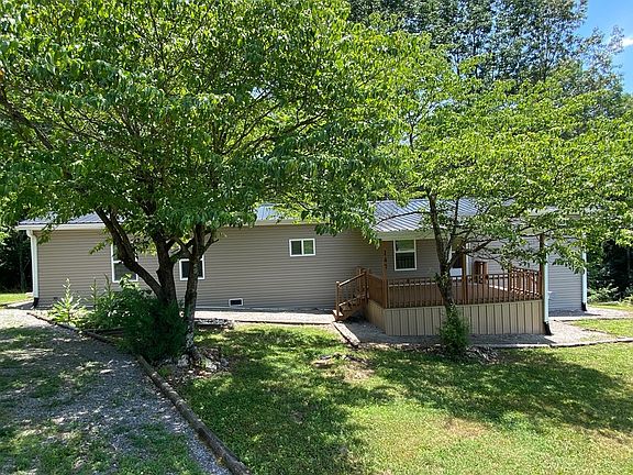 2nd image of 147 Poplar Ct