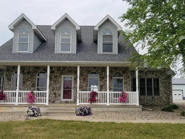 7425 Head O Lake Rd, Ottawa Lake, MI 49267