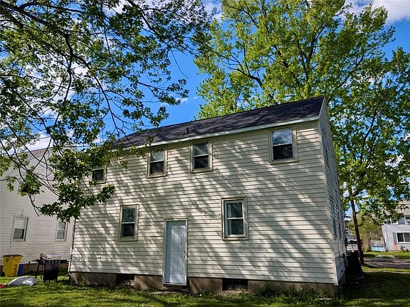 4th image of 459 Frank St