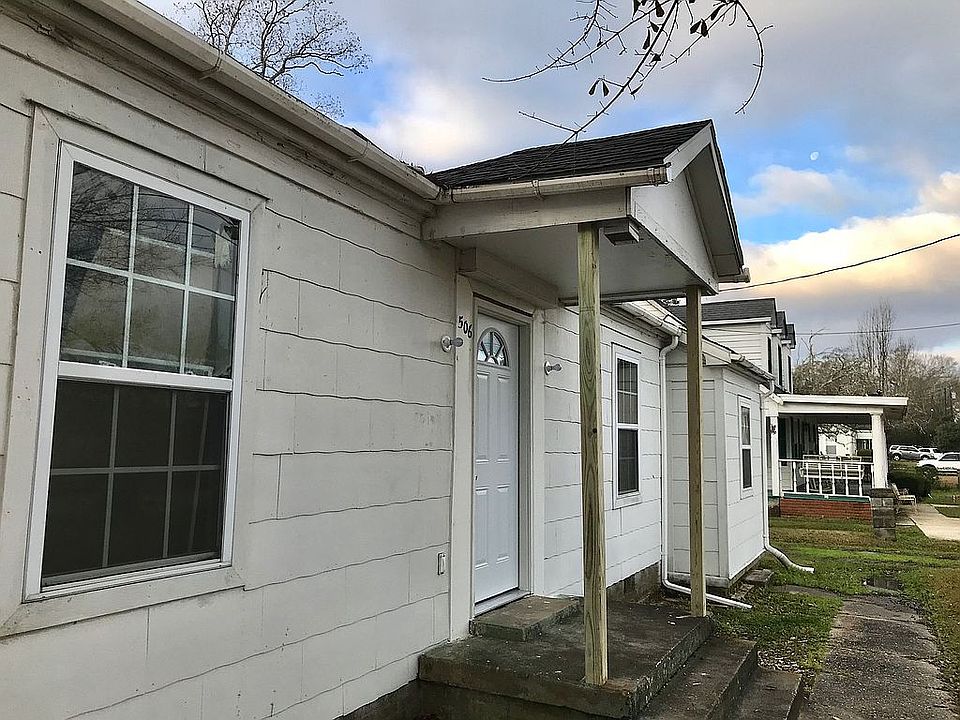 2nd image of 506 Columbia St