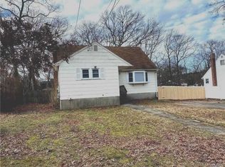 202 Avenue B, Ronkonkoma, NY 11779