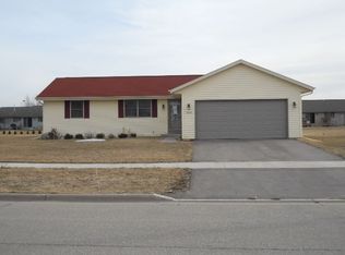 3975 Tripp Rd, Janesville, WI 53548