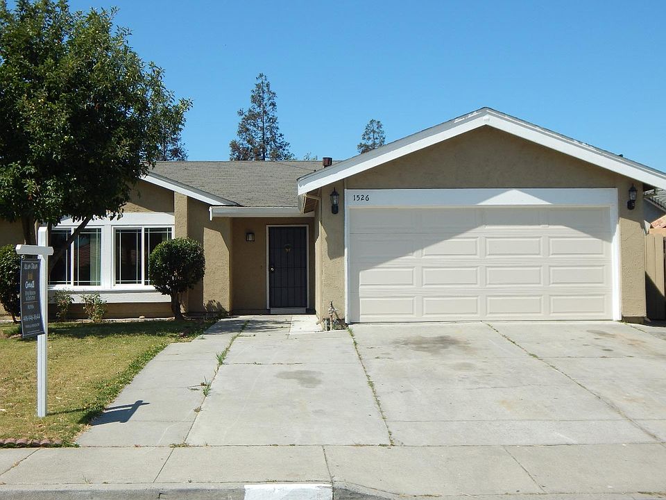 1st image of 1526 Orangewood Dr