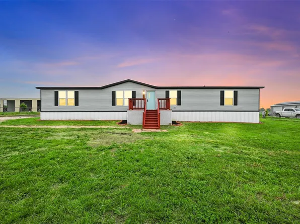 808 Lathem Blvd, Venus, TX 76084