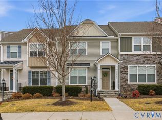 17004 Gossamer Dr, Moseley, VA 23120