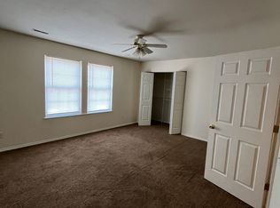 829 Condit St, Wood River, IL 62095