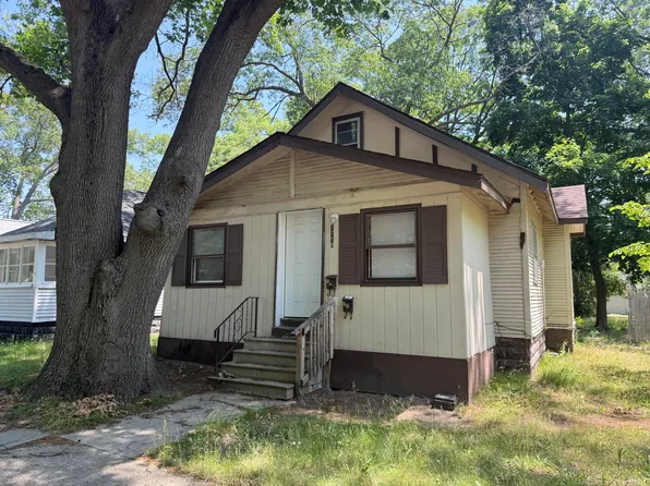 1710 Dyson St, Muskegon, MI 49442