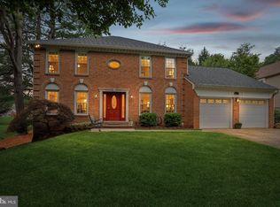 2730 Sasscers Hill Ct, Herndon, VA 20171