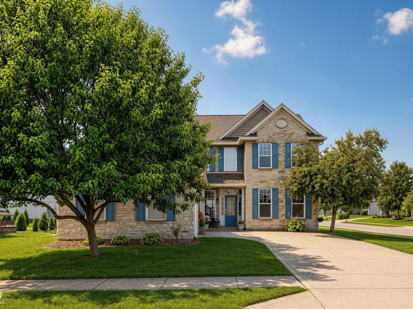 914 Peacehaven Pl, Westfield, IN 46074