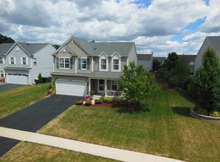 2403 Fleetwood Dr, Joliet, IL