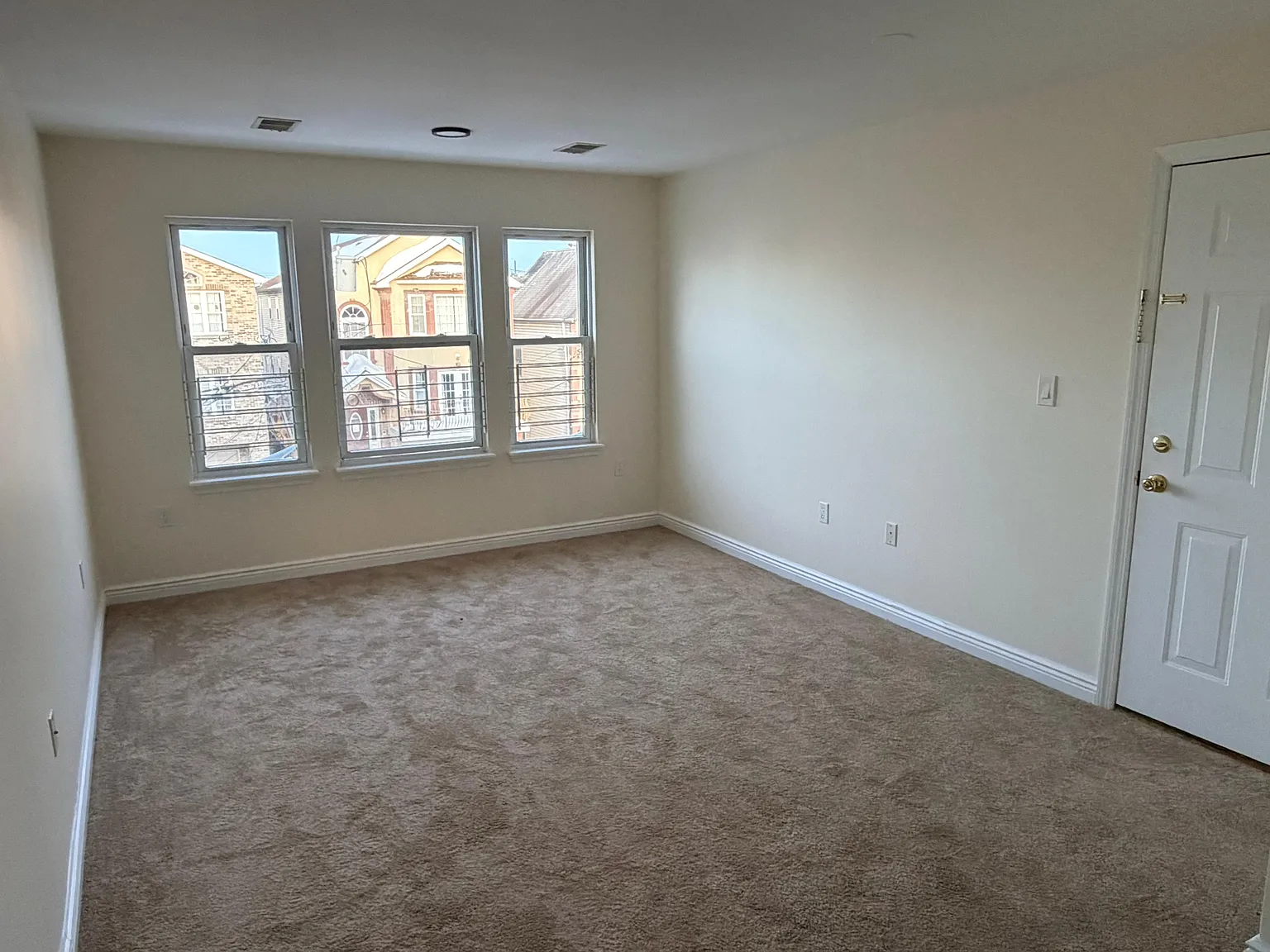 606 Fulton St — Photo 1