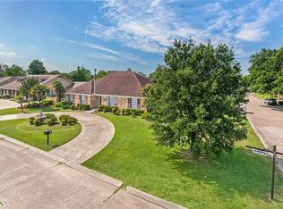 23 Chateau Pontet Canet Dr, Kenner, LA 70065