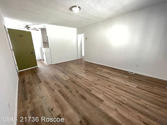 3rd image of 21736 Roscoe Blvd #30