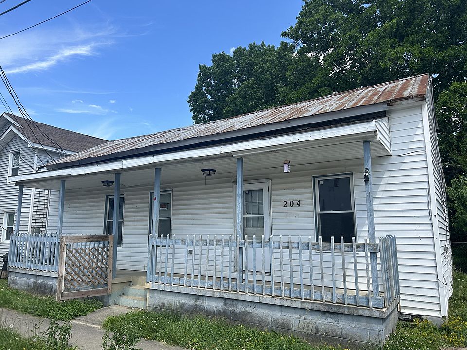 204 Montjoy St, Falmouth, KY 41040 Zillow