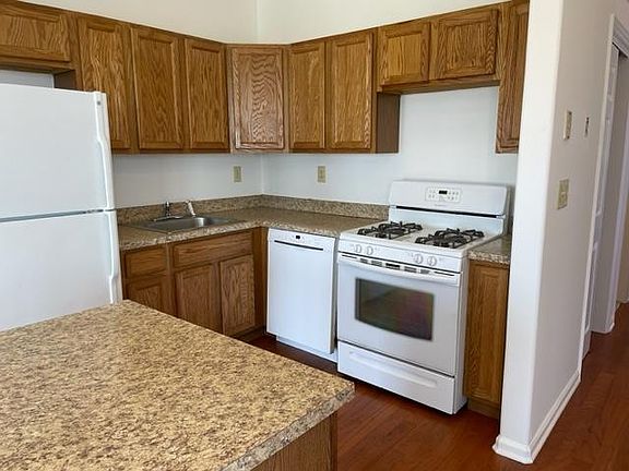 5th image of 105 Beach 69th St #1
