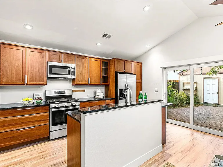 3473 W 37th Ave — Photo 3