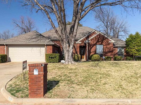 2nd image of 7607 NW Folkstone Way