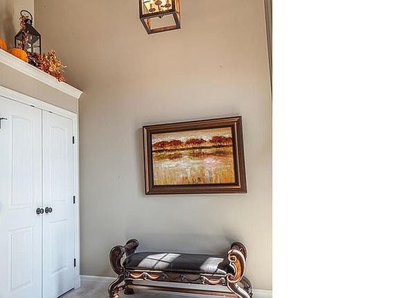 2nd image of 2201 SE Pine Gate Cir