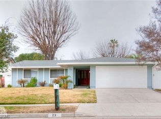 23 Kanan Rd, Oak Park, CA 91377