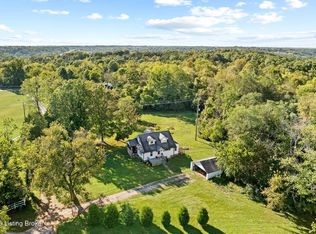 810 Gilliland Rd, Louisville, KY 40245