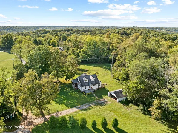 810 Gilliland Rd, Louisville, KY 40245