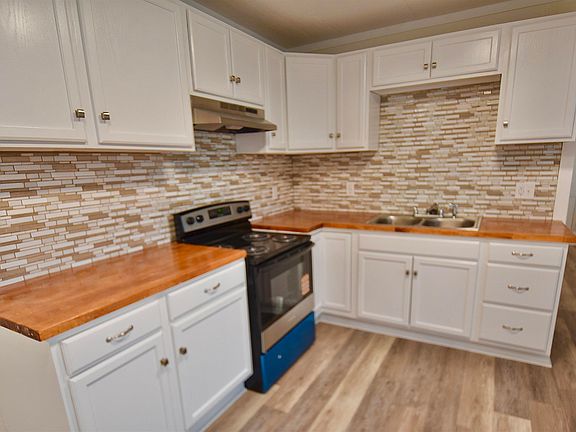 4th image of 1221 Georgia St